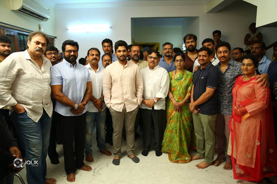 Allu-Arjun-Naa-Peru-Surya-Naa-Illu-India-Movie-Opening